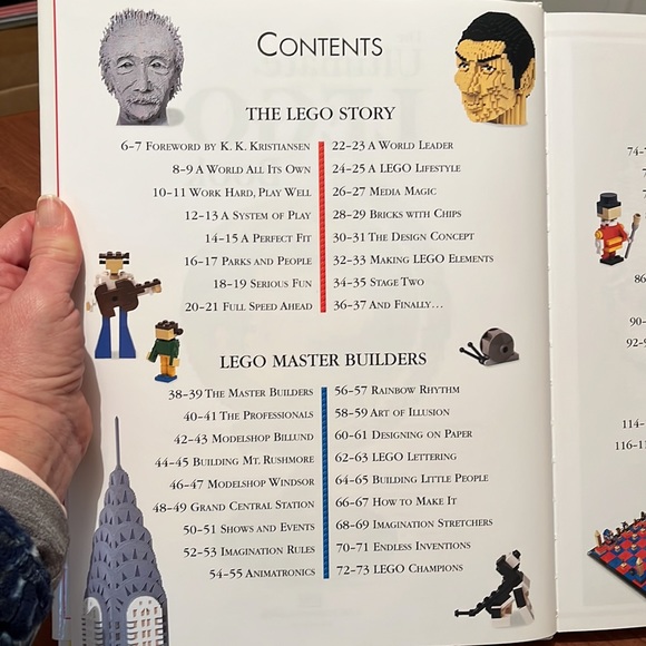 The Ultimate Lego Book - Picture 3 of 9